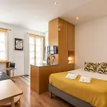 Appartamento 731 Costa Cabral Metro *
