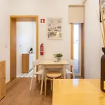 731 Costa Cabral Metro Appartamento *
