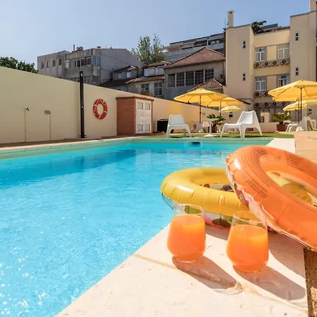 731 Costa Cabral Metro דירה *