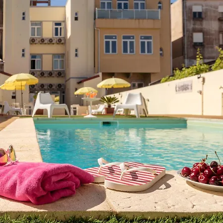 731 Costa Cabral Metro Apartment Porto