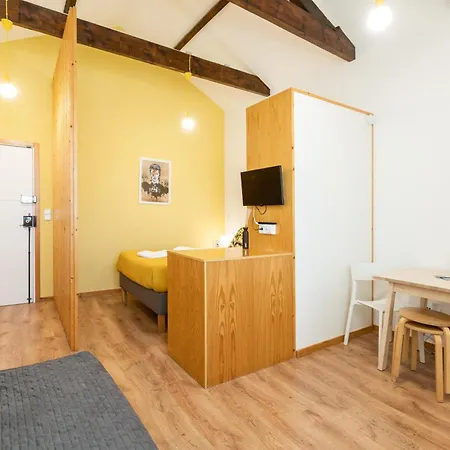 Apartment 731 Costa Cabral Metro