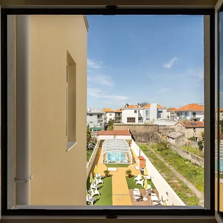 731 Costa Cabral Metro Apartment *