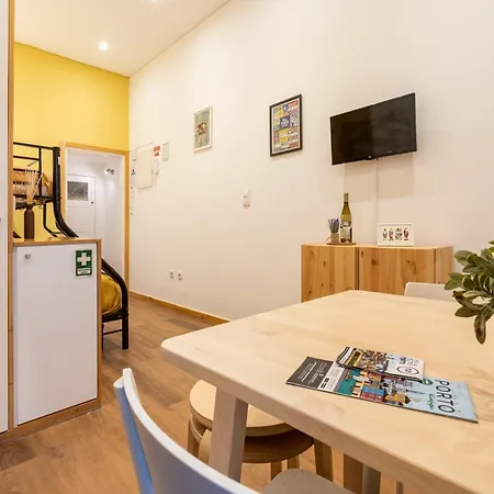 Apartament 731 Costa Cabral Metro