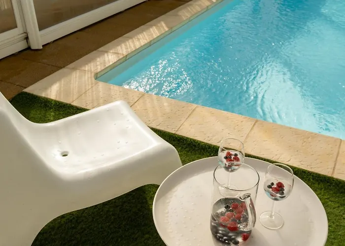 731 Costa Cabral Metro 波尔图