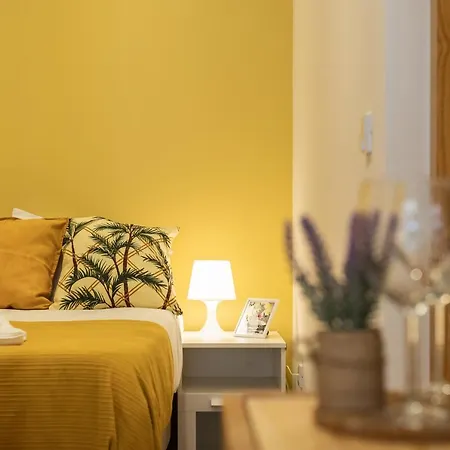 731 Costa Cabral Metro Apartmán *