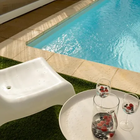 731 Costa Cabral Metro Porto