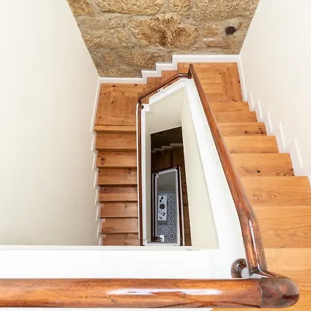 731 Costa Cabral Metro *