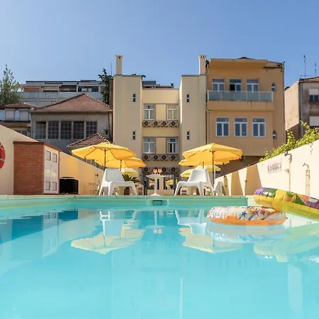 731 Costa Cabral Metro *